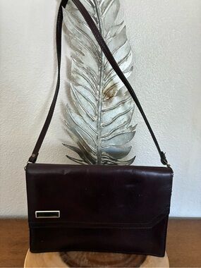 Reem Genuine Leather Envelope Style Tote with Interior Zip Pocket